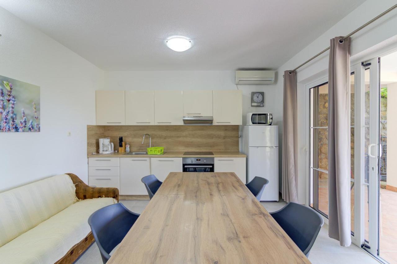 Dora Apartment Senj  Bagian luar foto
