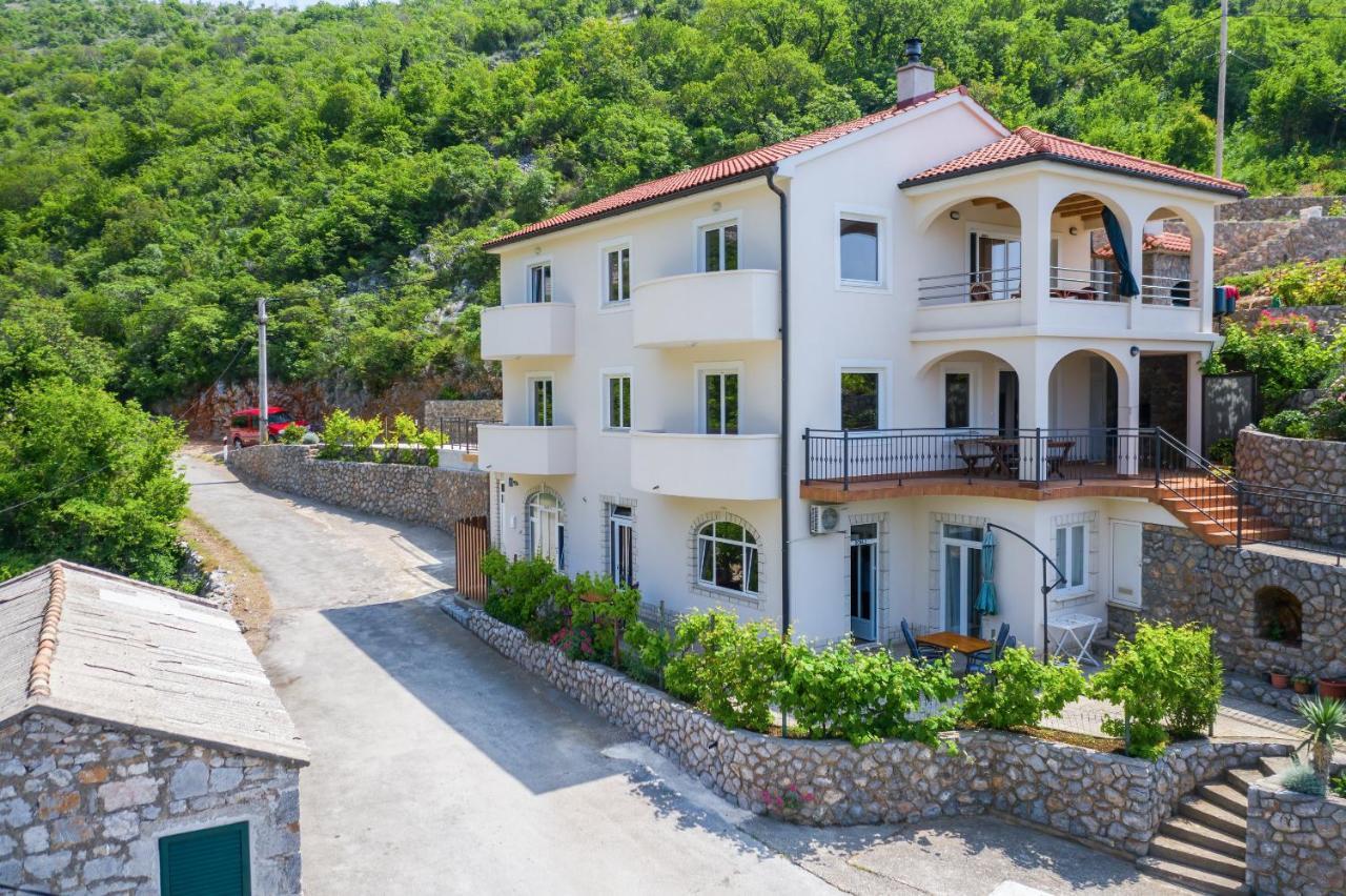 Dora Apartment Senj  Bagian luar foto